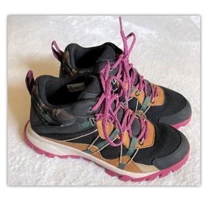Timberland Garrison Trail Shoes Womens Hiking Sneaker Pink Black Tan Sz 6.5